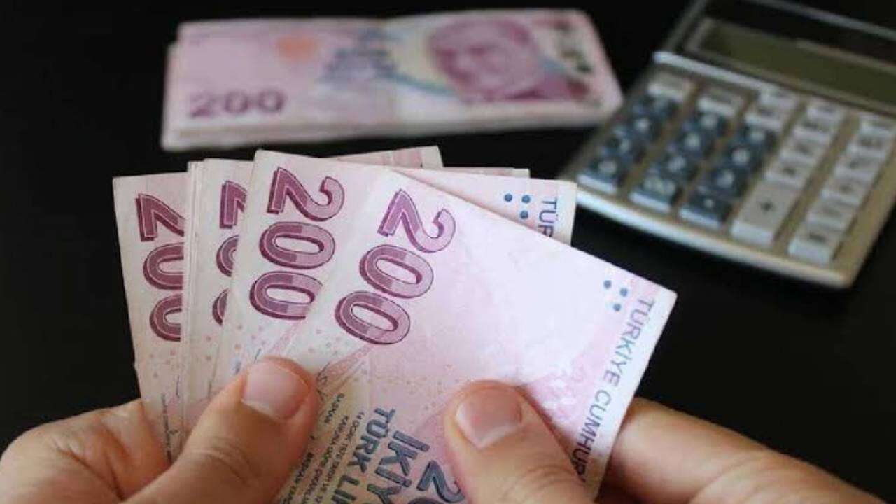 SSK ve BAĞ-KUR emeklilerine 40 bin TL ikramiye verilecek: Başkan tarih verdi! 4